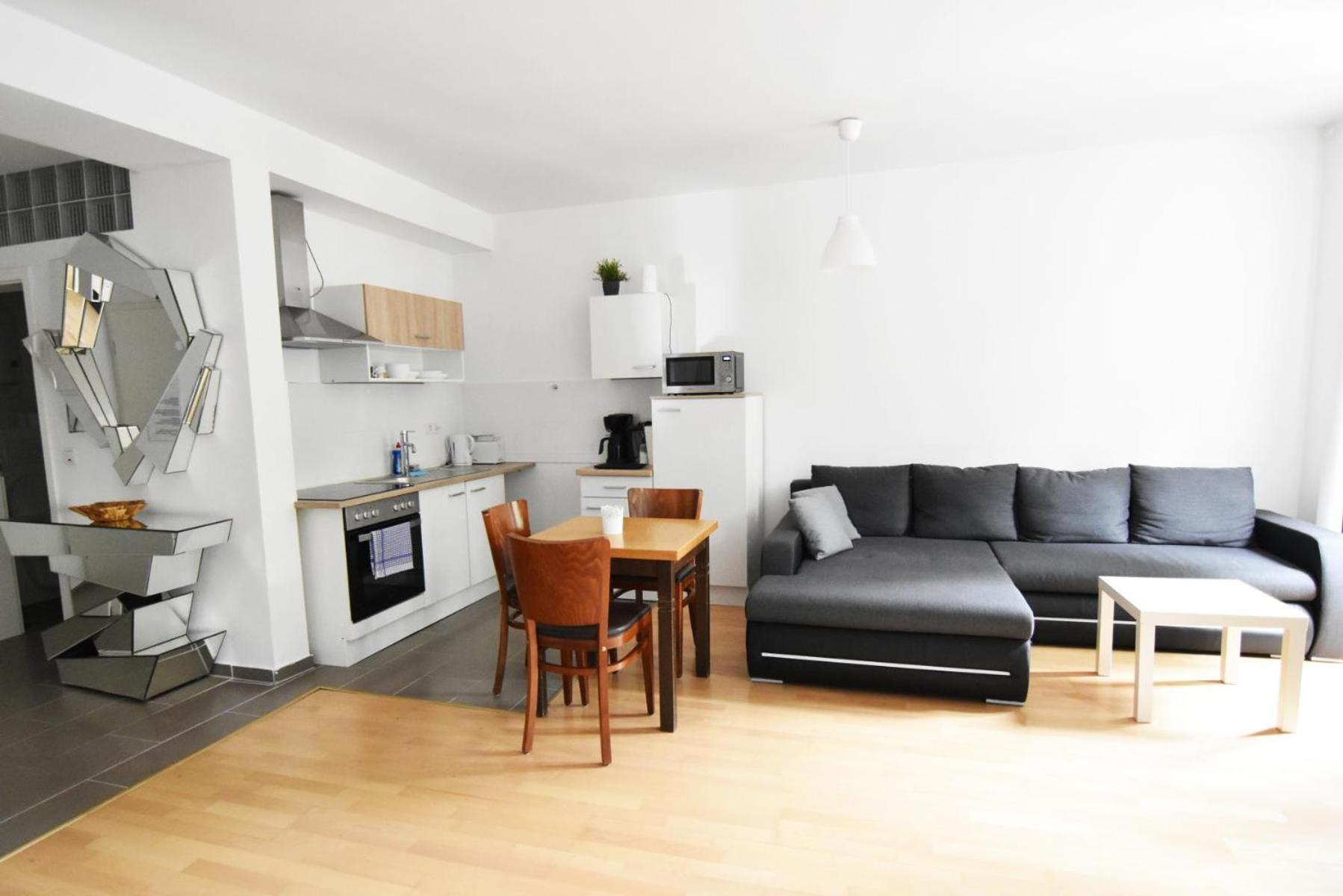 Loft Am Friesenplatz Apartment *